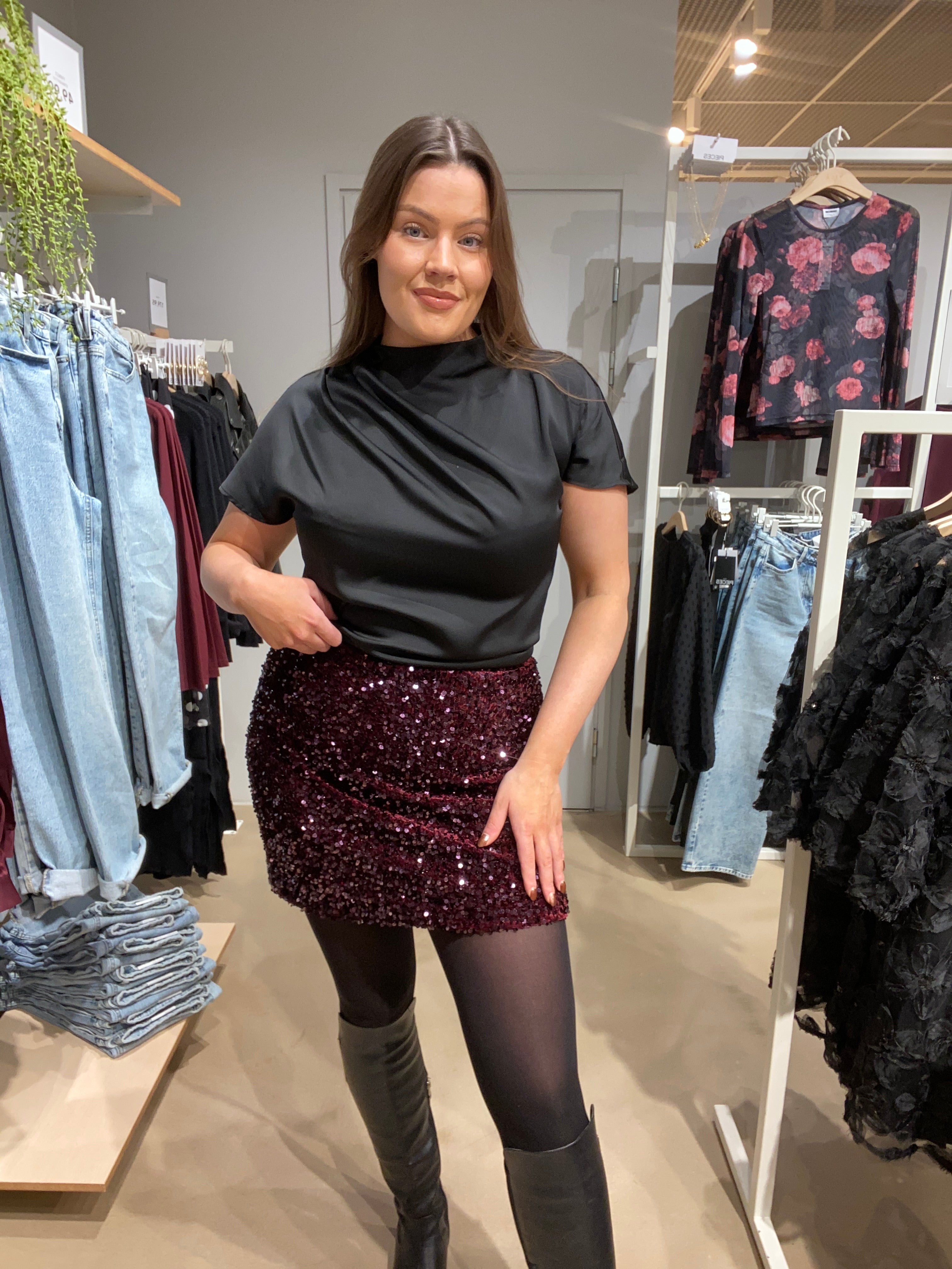 VIFAITH Mini Skirt - Fig